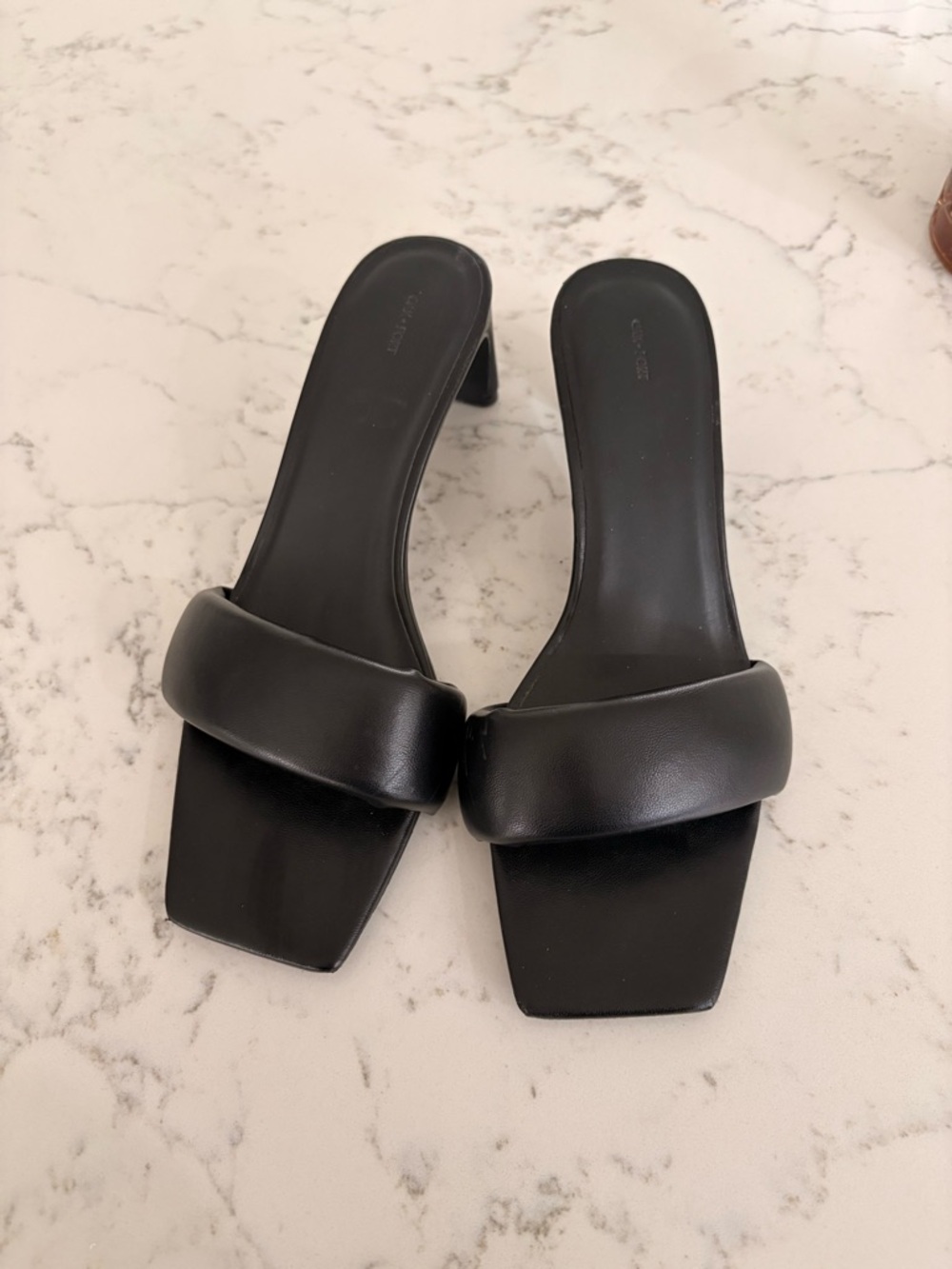 Oak and Fort Slip On Heel